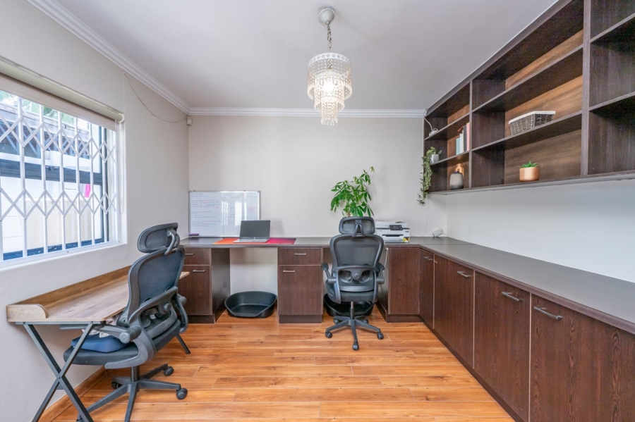 5 Bedroom Property for Sale in Eversdal Western Cape